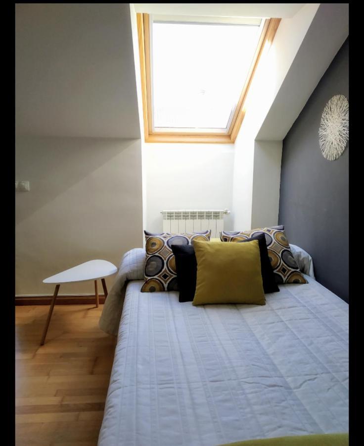 Apartamento Irene Centrico Con Wifi Y Parking Coche Tamano Medio Cangas de Onís Exterior photo