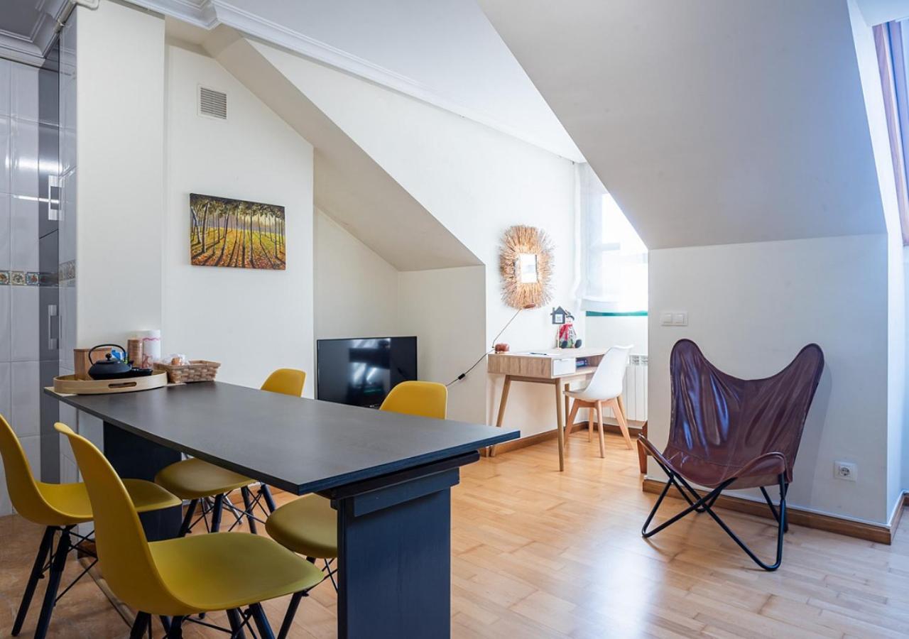Apartamento Irene Centrico Con Wifi Y Parking Coche Tamano Medio Cangas de Onís Exterior photo